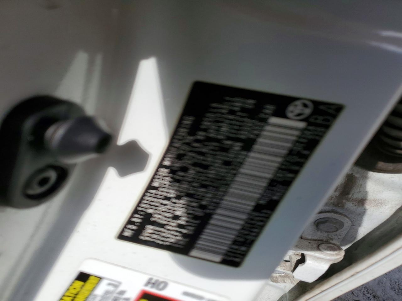 2017 TOYOTA COROLLA L photo 13