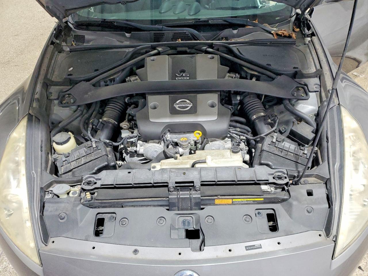 2010 NISSAN 370Z BASE photo 11
