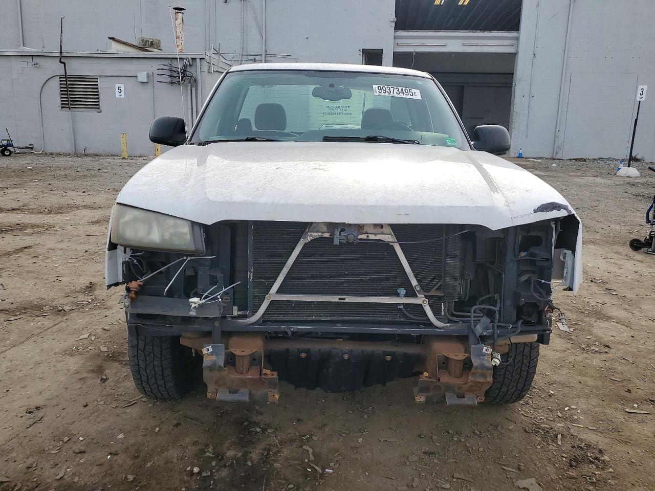 2004 CHEVROLET SILVERADO K1500 photo 5