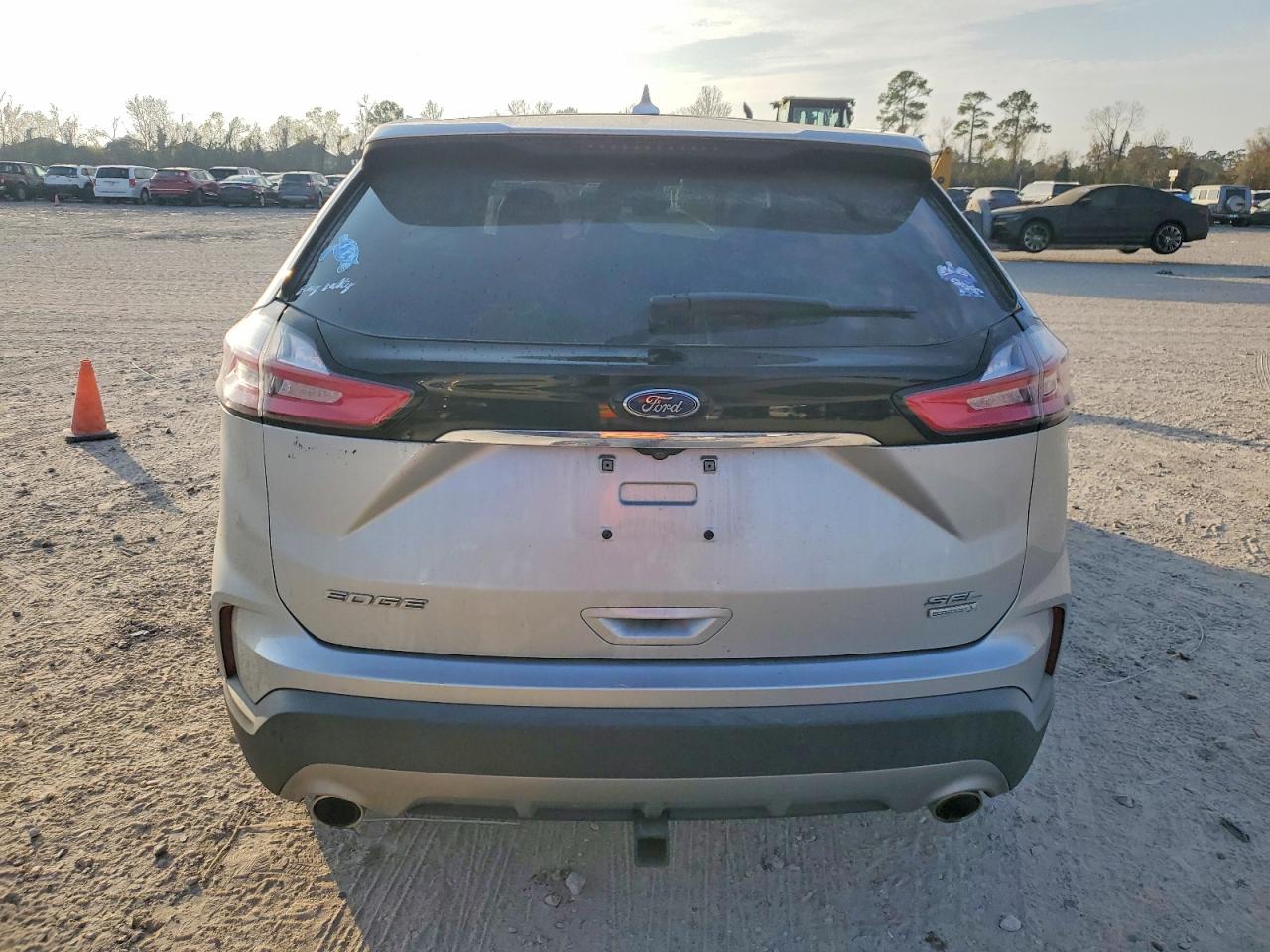 2019 FORD EDGE SEL photo 11