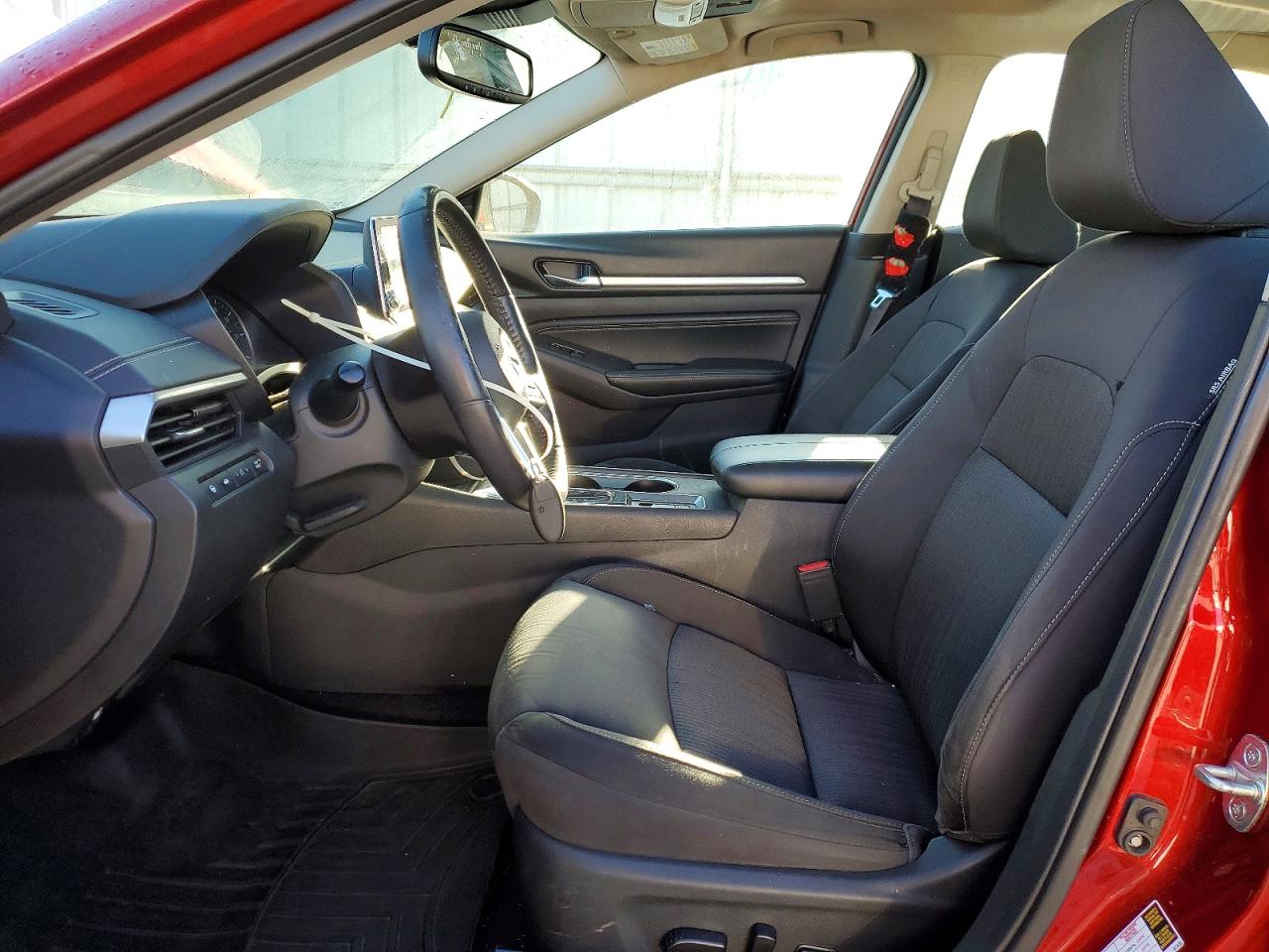 2019 NISSAN ALTIMA SV photo 7