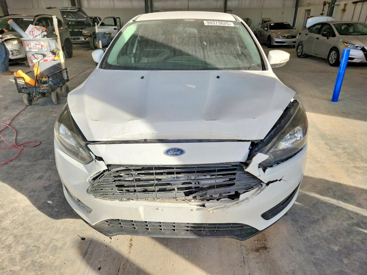 2017 FORD FOCUS SE photo 5