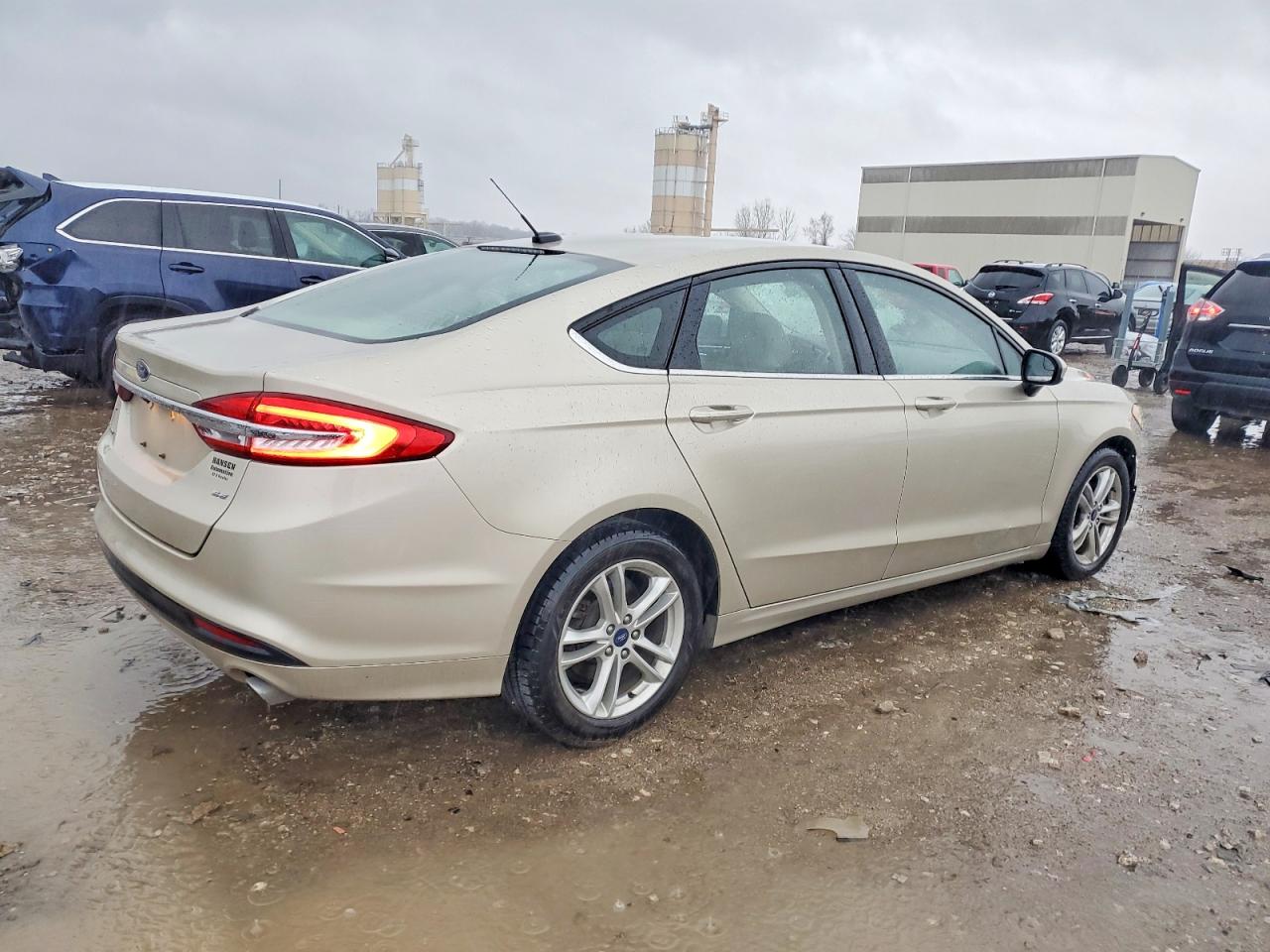 2018 FORD FUSION SE photo 3
