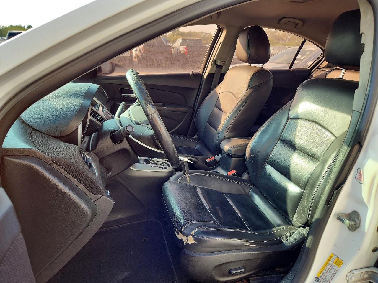 2014 CHEVROLET CRUZE LT photo 7
