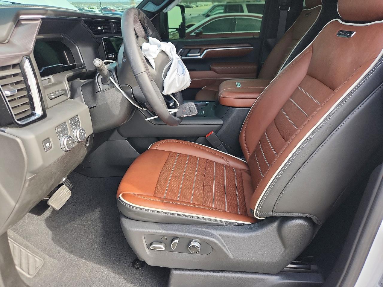 2025 GMC SIERRA K2500 DENALI ULTIMATE photo 7