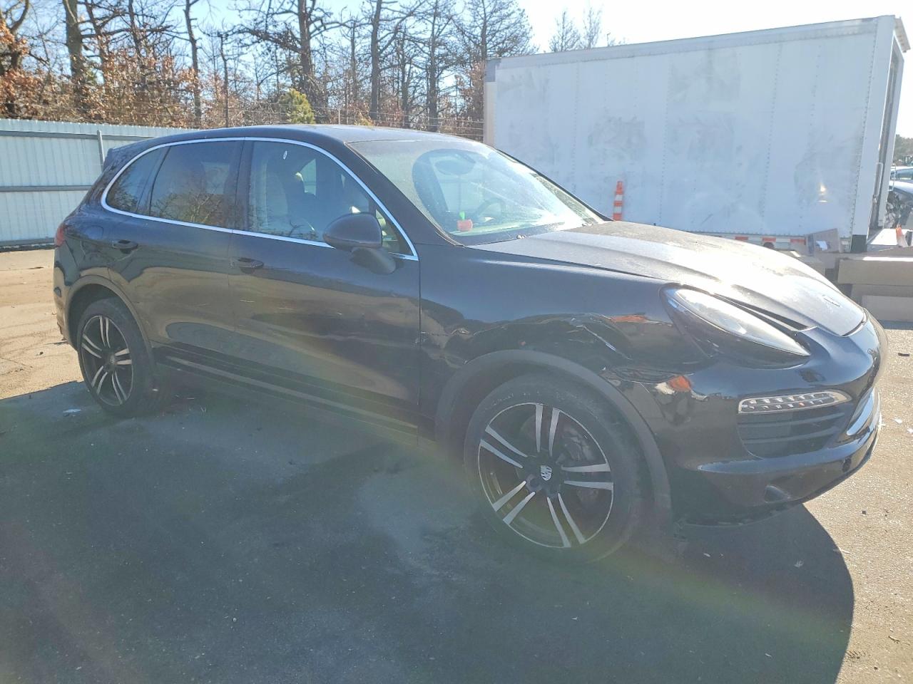 2013 PORSCHE CAYENNE photo 4