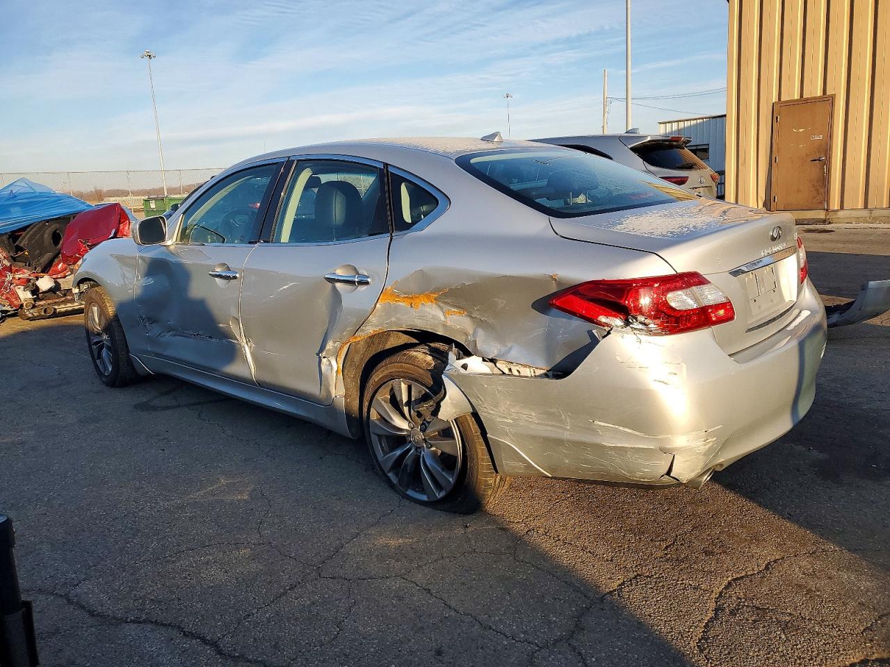 2012 INFINITI M37 X photo 2