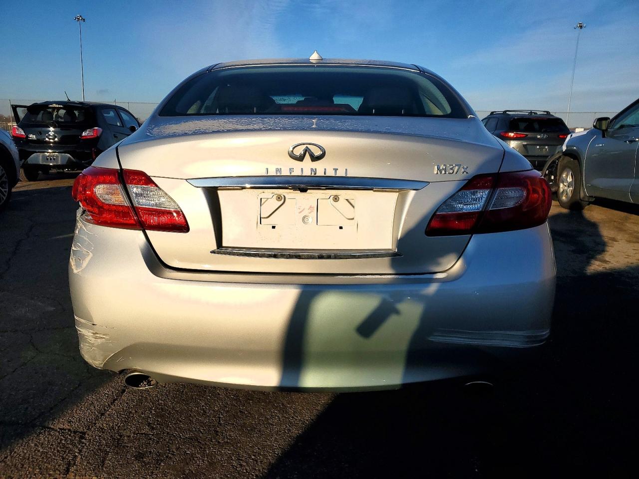 2012 INFINITI M37 X photo 6