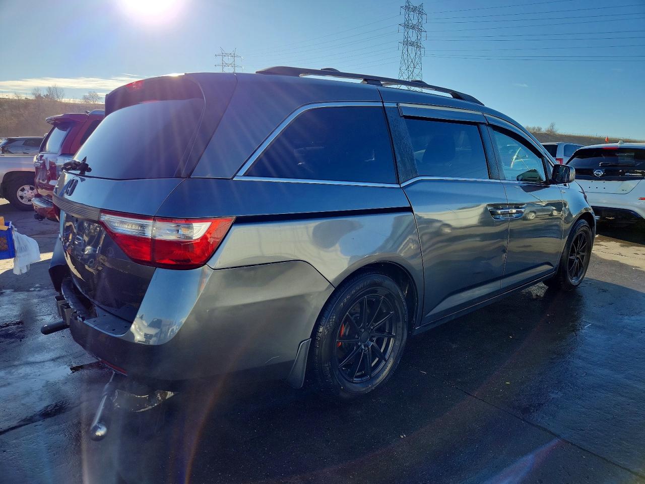 2012 HONDA ODYSSEY EXL photo 3