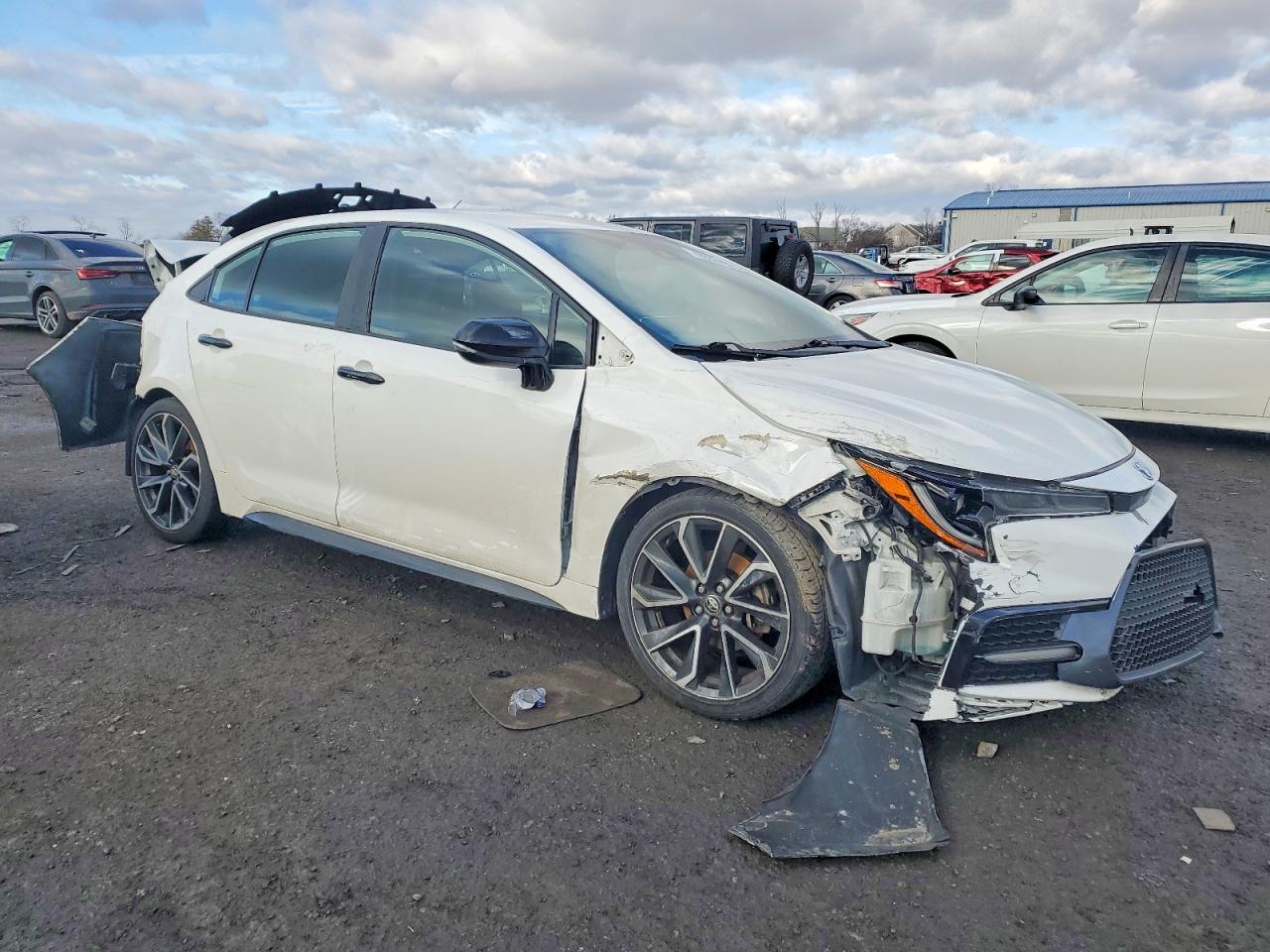 2021 TOYOTA COROLLA SE photo 4