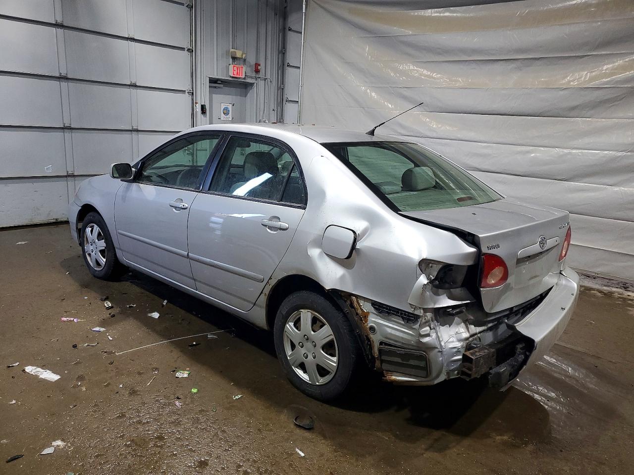 2006 TOYOTA COROLLA CE photo 2