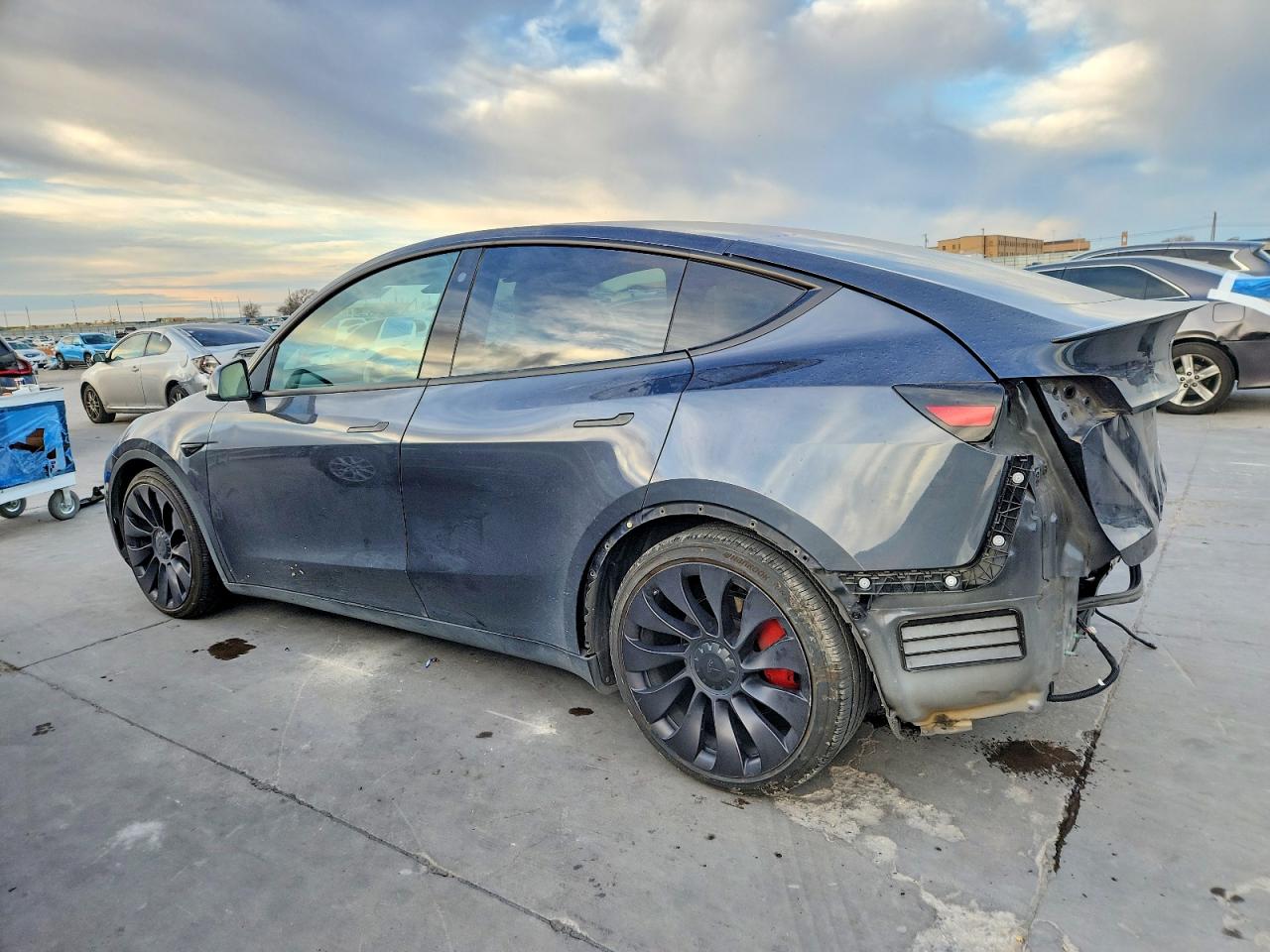 2021 TESLA MODEL Y photo 2