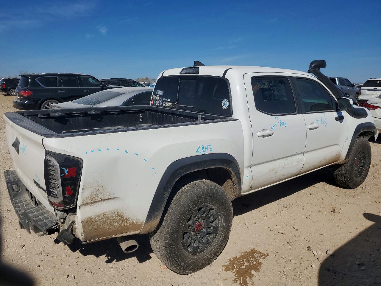 2019 TOYOTA TACOMA TRD PRO photo 3