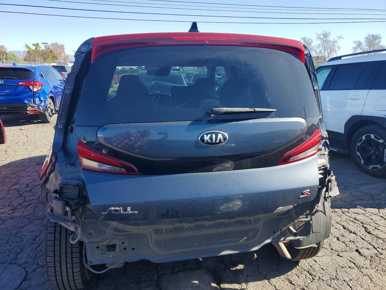 2020 KIA SOUL LX photo 6