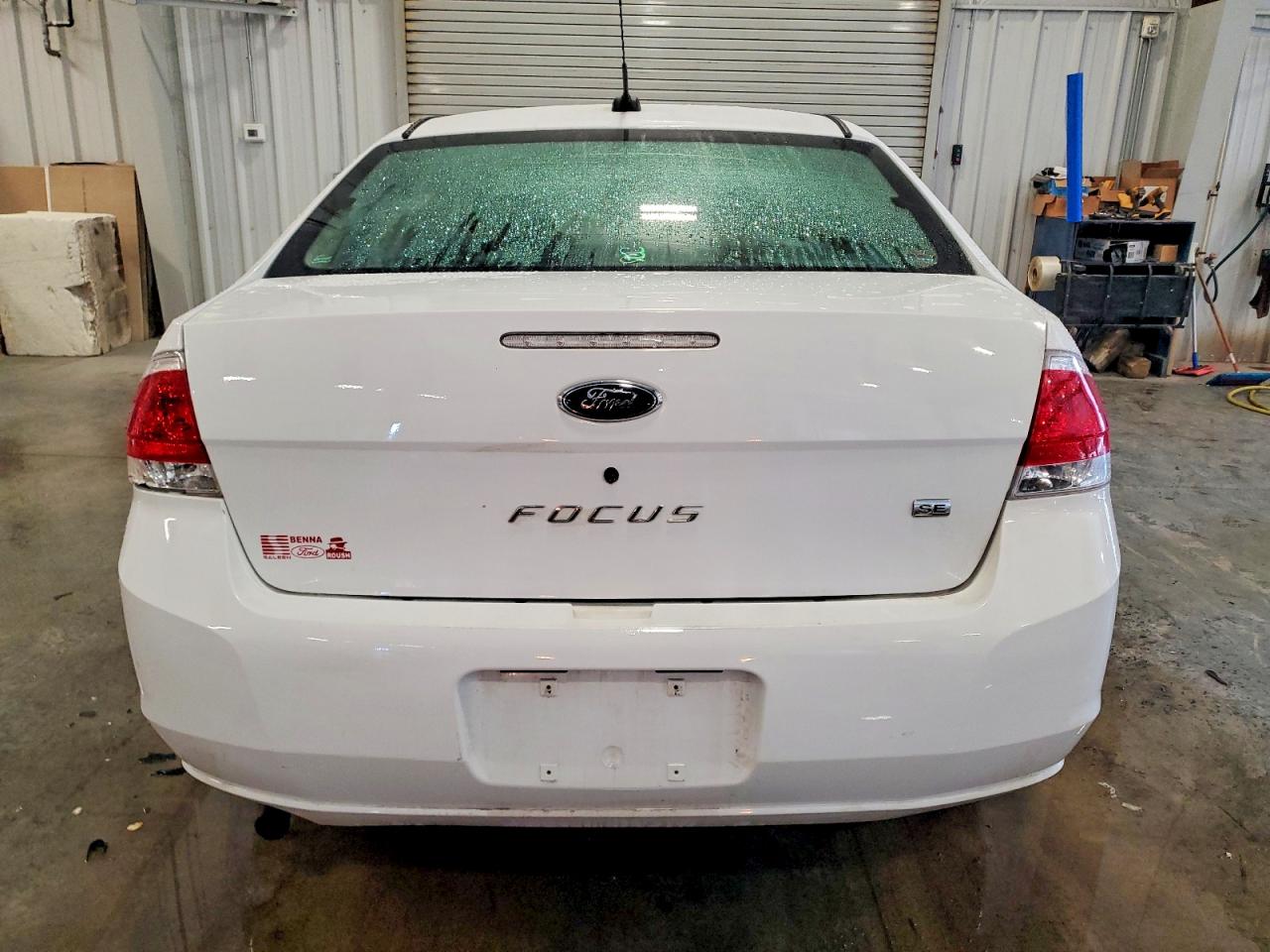 2008 FORD FOCUS SE photo 6