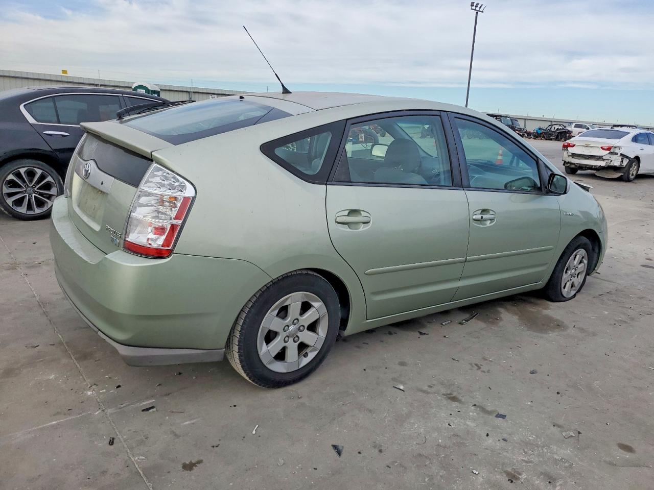 2008 TOYOTA PRIUS photo 3