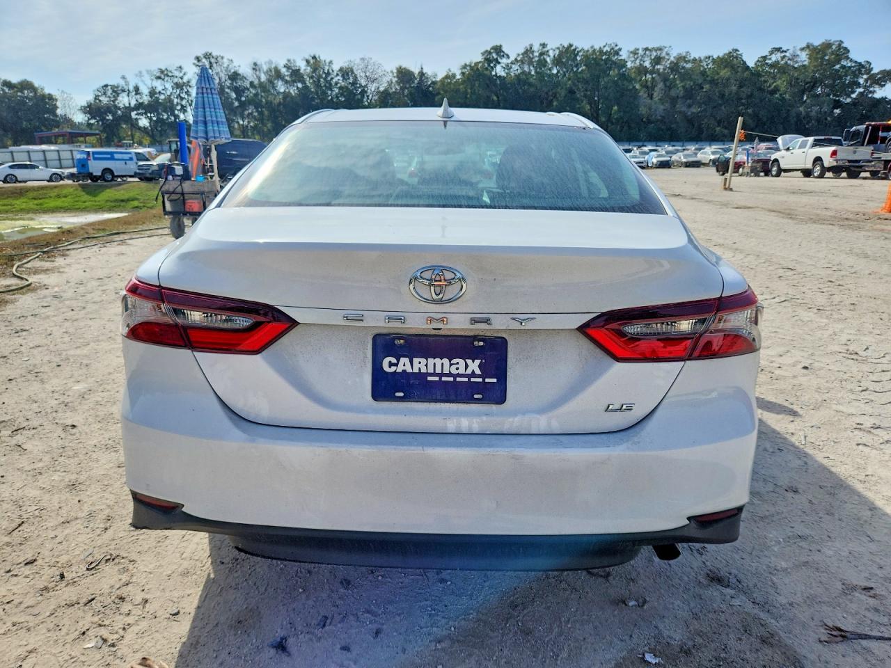 2024 TOYOTA CAMRY LE photo 6