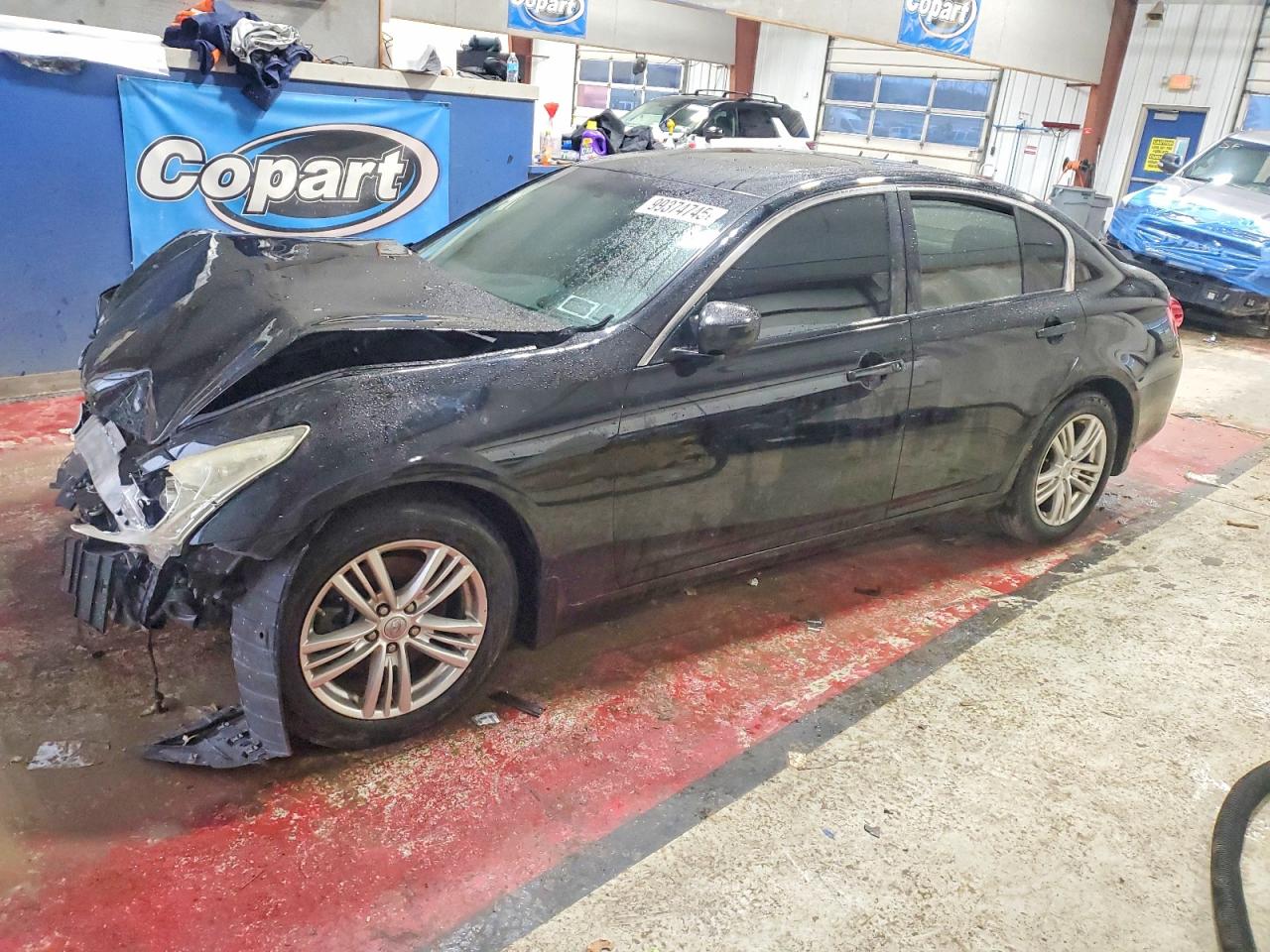 2013 INFINITI G37