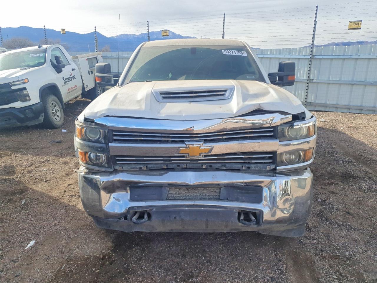 2017 CHEVROLET SILVERADO K2500 HEAVY DUTY photo 5