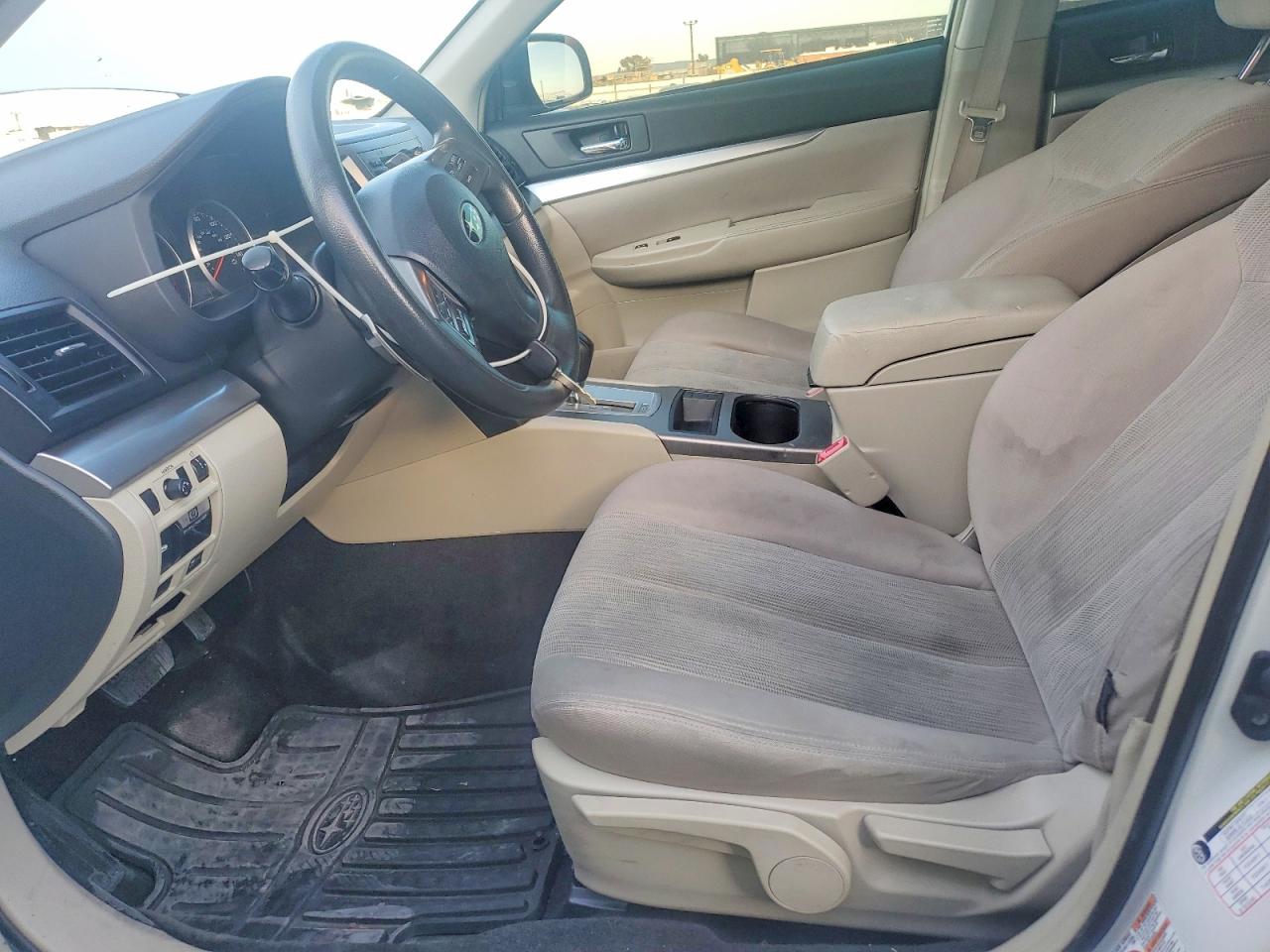 2014 SUBARU OUTBACK 2.5I photo 7