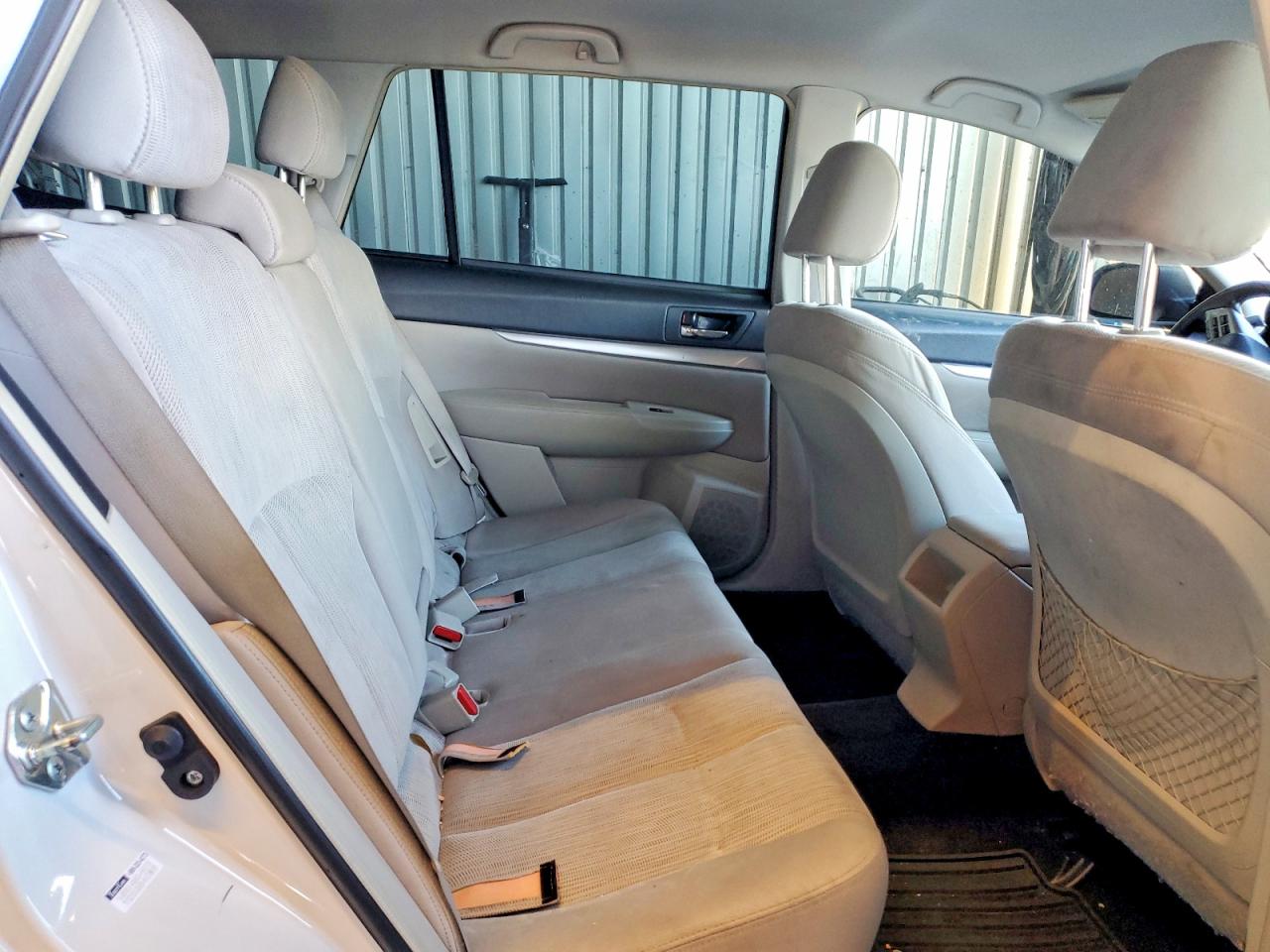 2014 SUBARU OUTBACK 2.5I photo 11