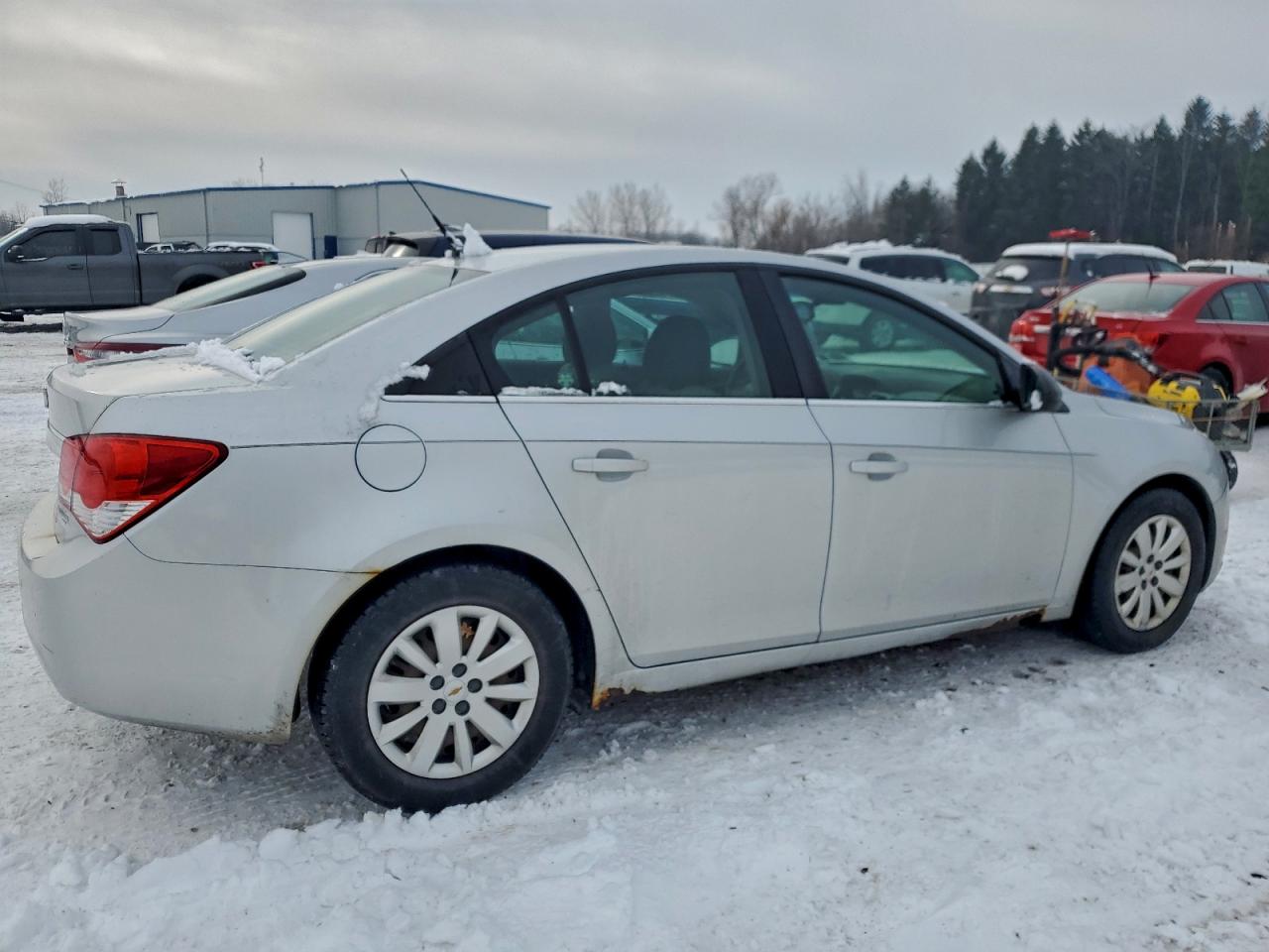 2011 CHEVROLET CRUZE LS photo 3