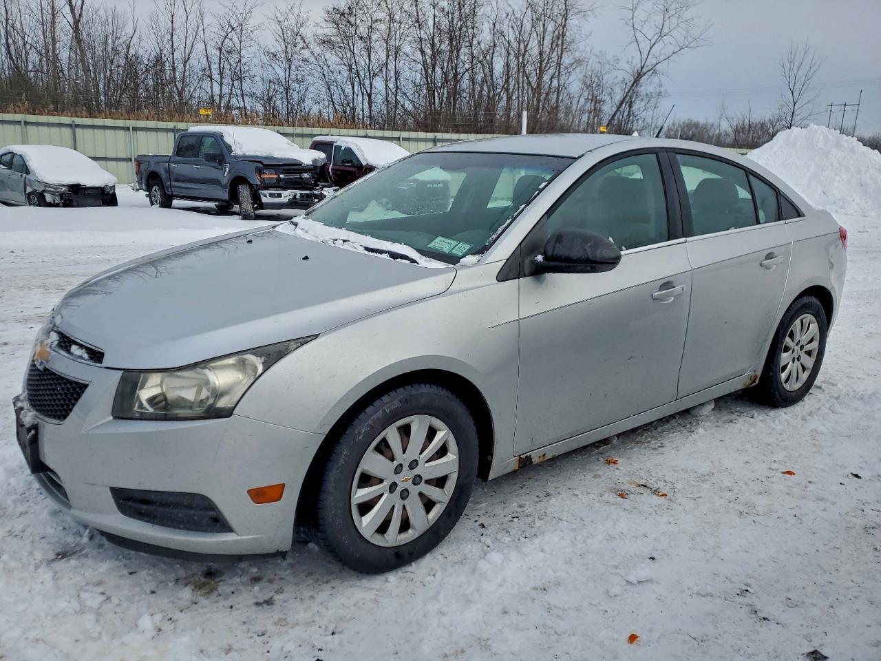 2011 CHEVROLET CRUZE