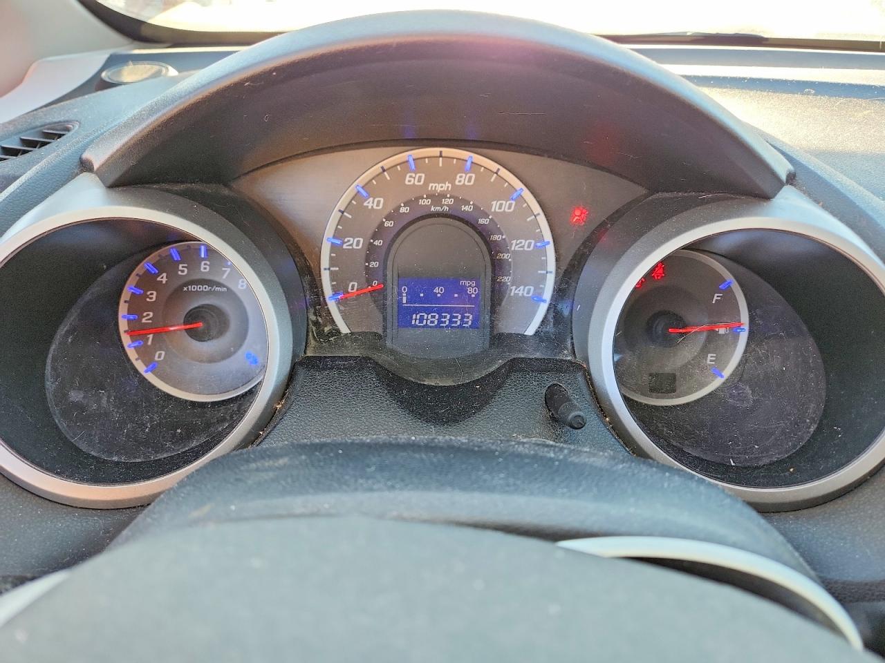 2011 HONDA FIT SPORT photo 9