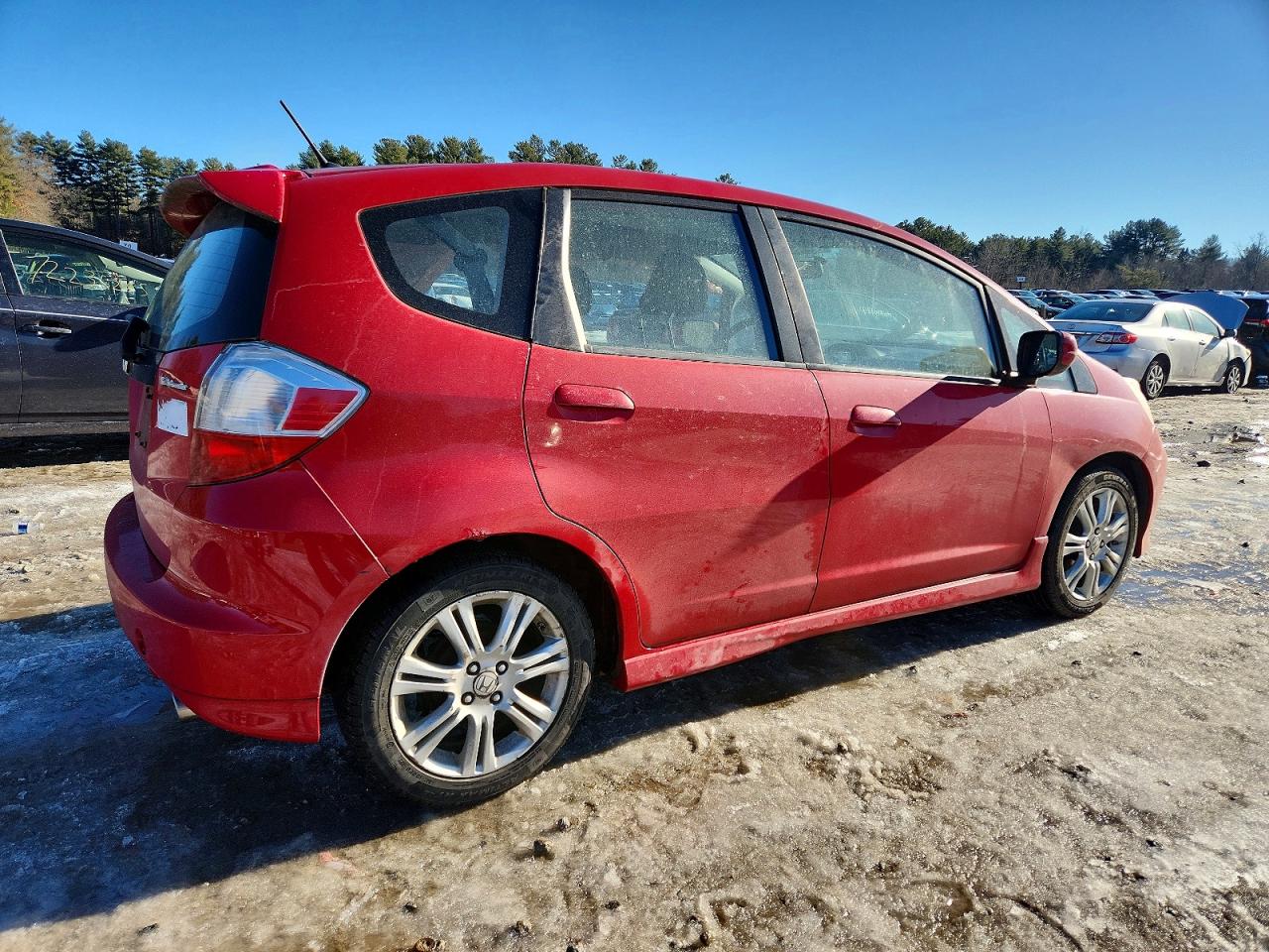 2011 HONDA FIT SPORT photo 3