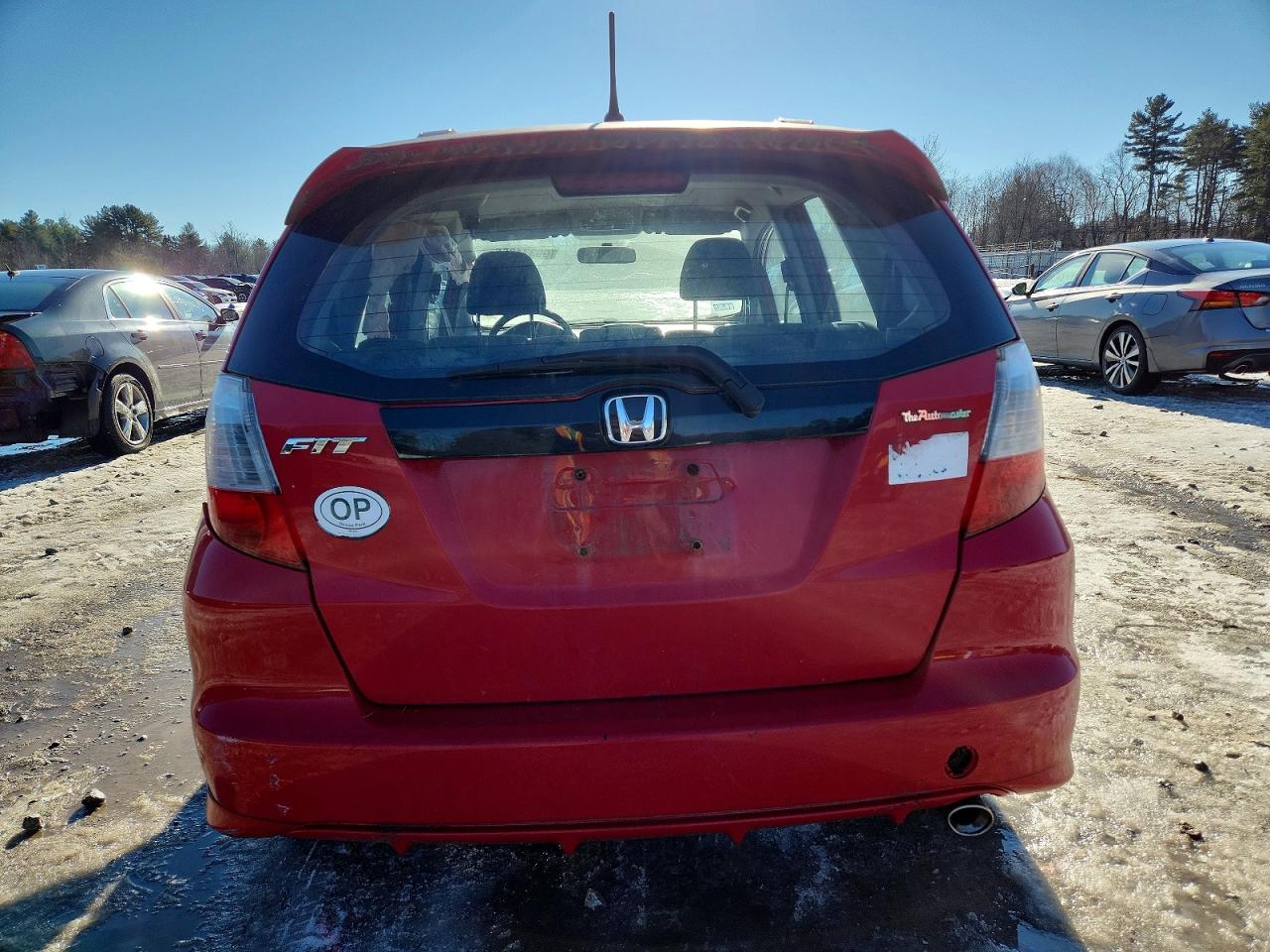 2011 HONDA FIT SPORT photo 6