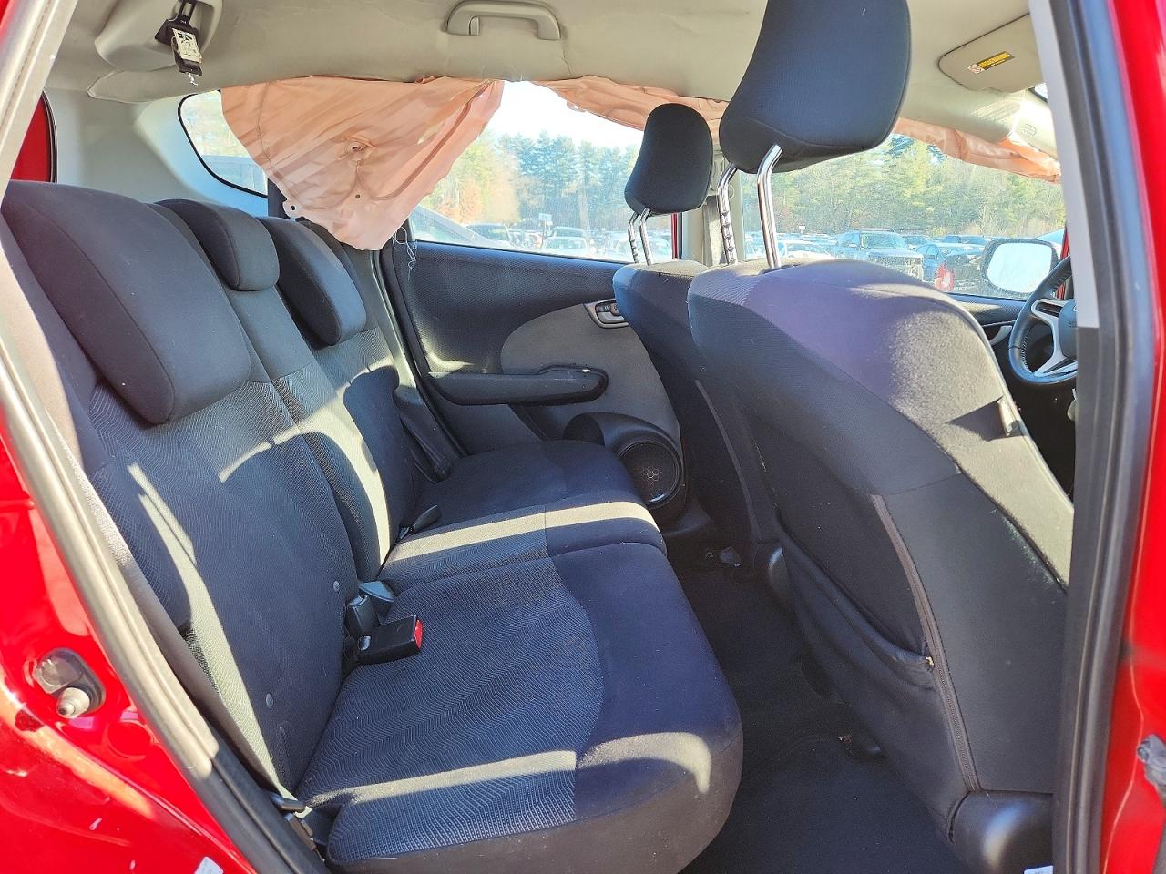 2011 HONDA FIT SPORT photo 11