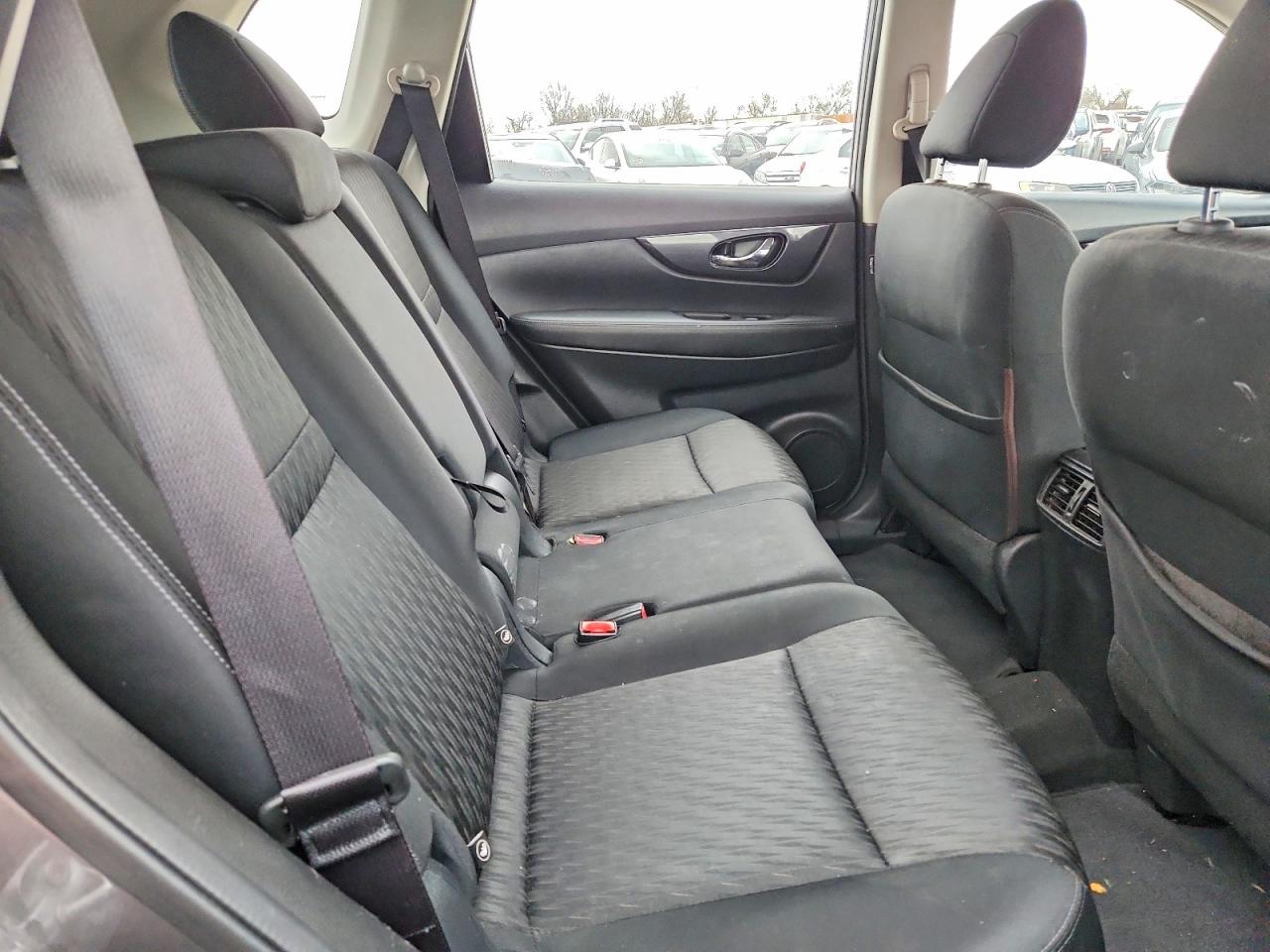 2017 NISSAN ROGUE S photo 10