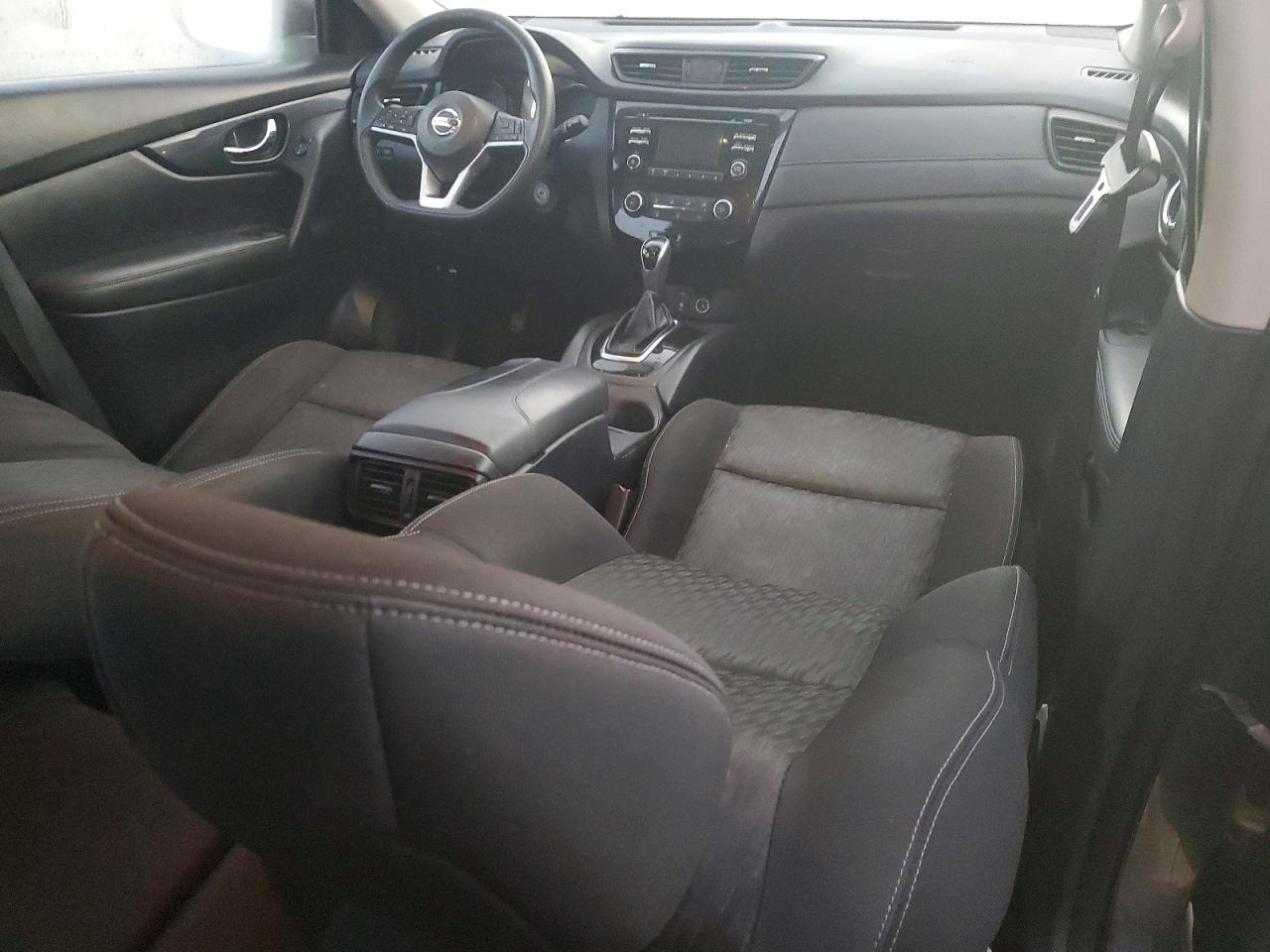 2017 NISSAN ROGUE S photo 8