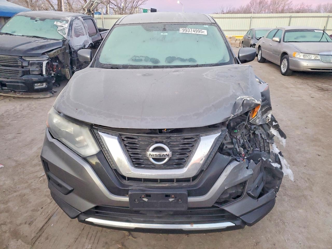 2017 NISSAN ROGUE S photo 5