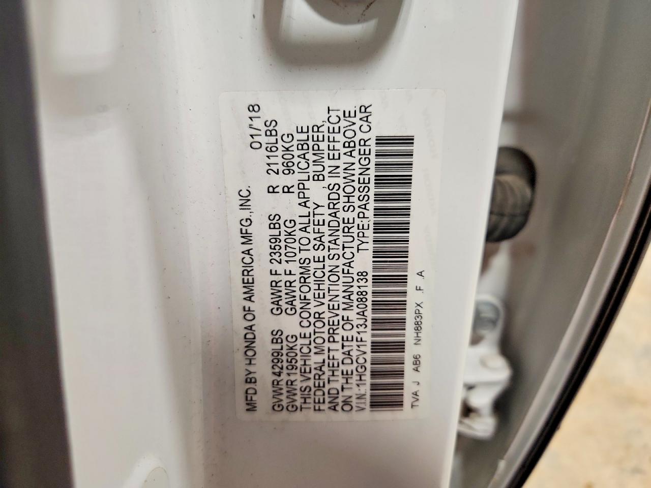 2018 HONDA ACCORD LX photo 12