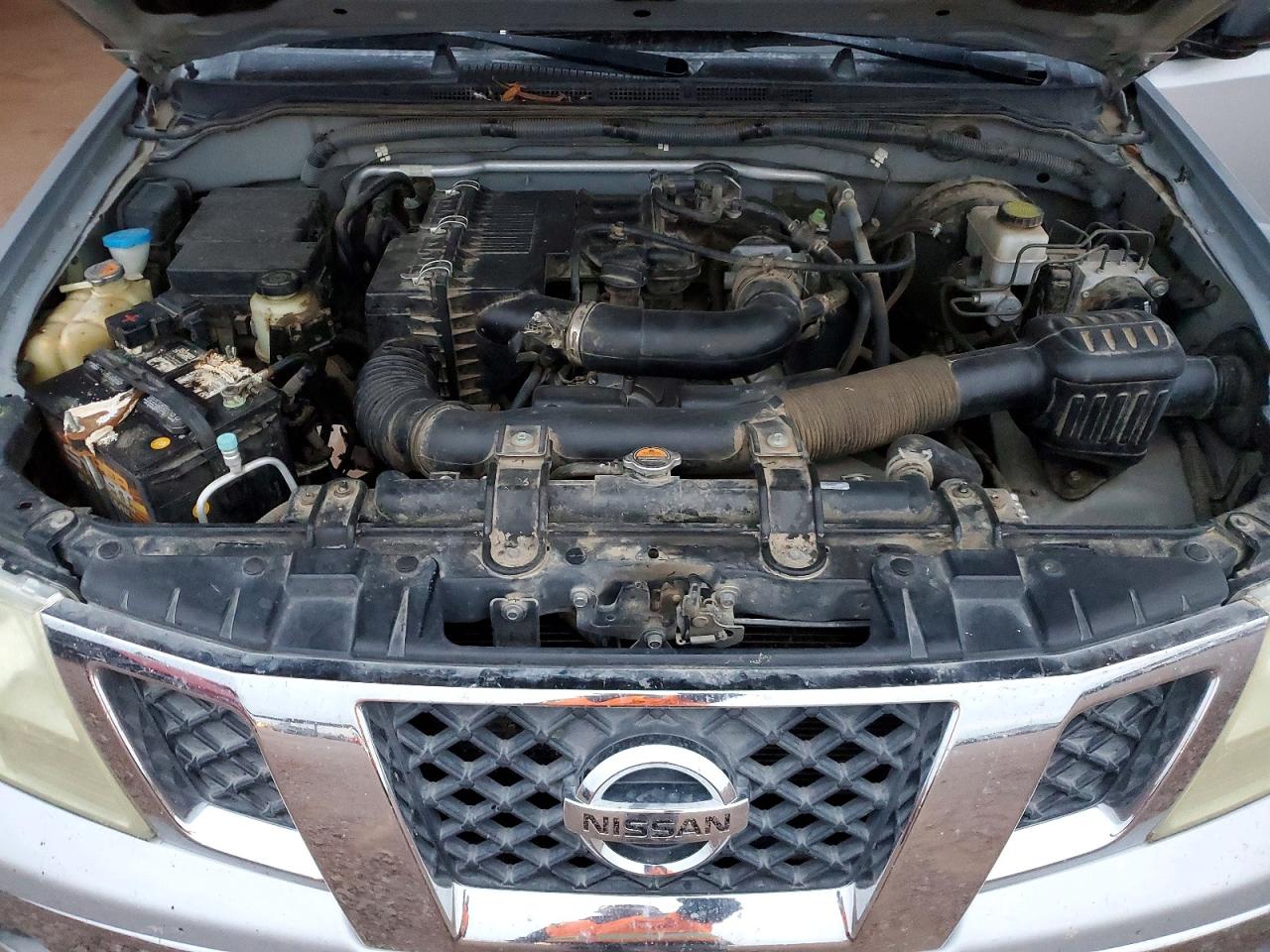 2011 NISSAN FRONTIER S photo 11