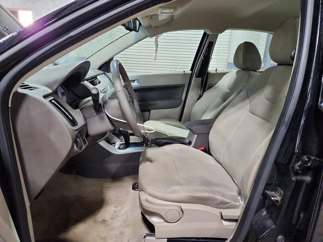 2009 FORD FOCUS SES photo 7