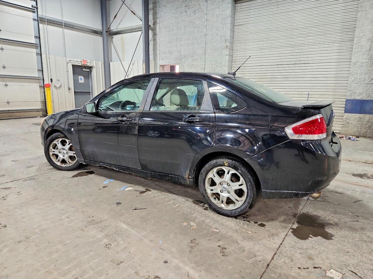 2009 FORD FOCUS SES photo 2