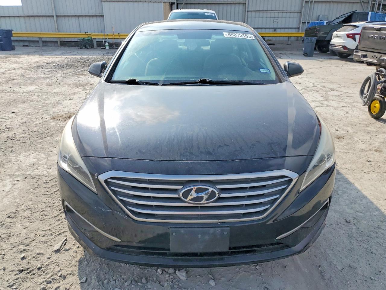 2017 HYUNDAI SONATA SE photo 13