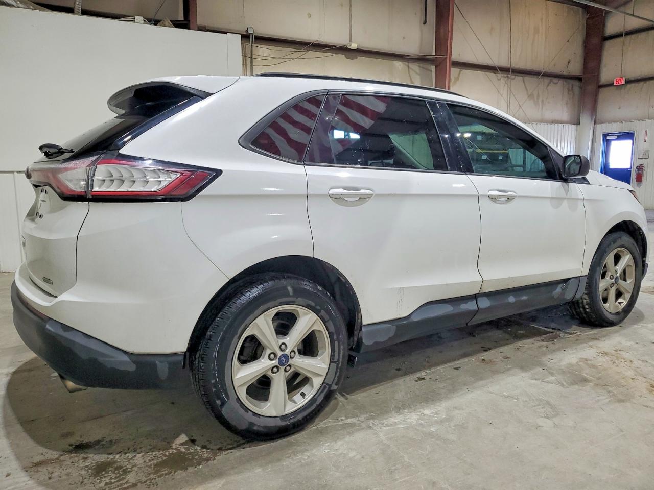 2017 FORD EDGE SE photo 3
