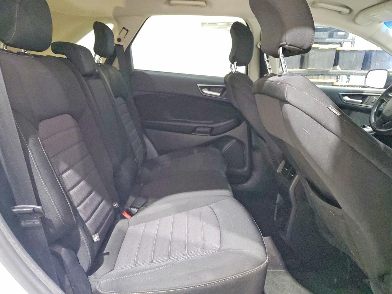 2017 FORD EDGE SE photo 11