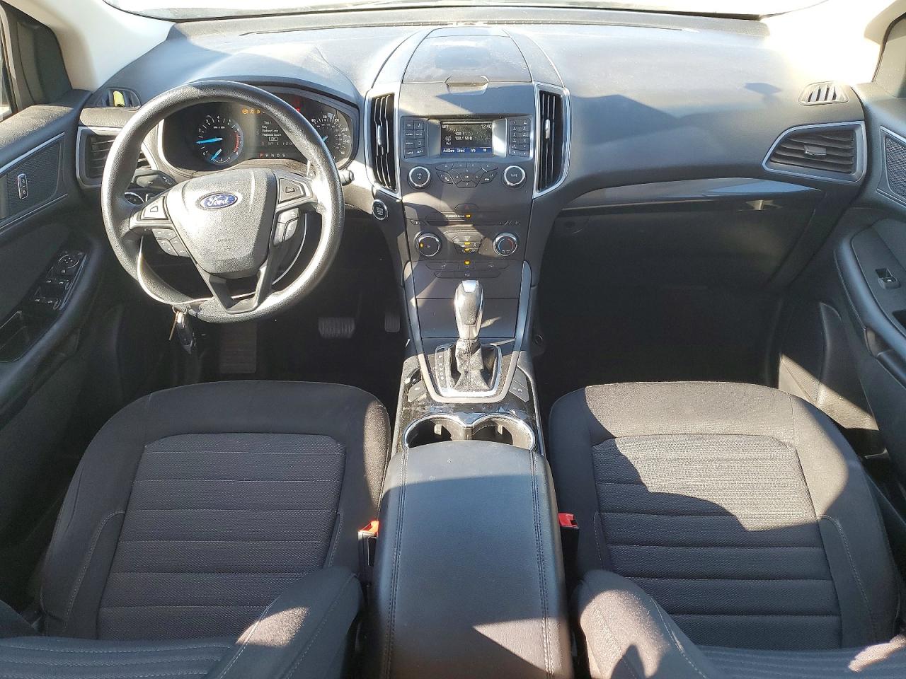 2017 FORD EDGE SE photo 8