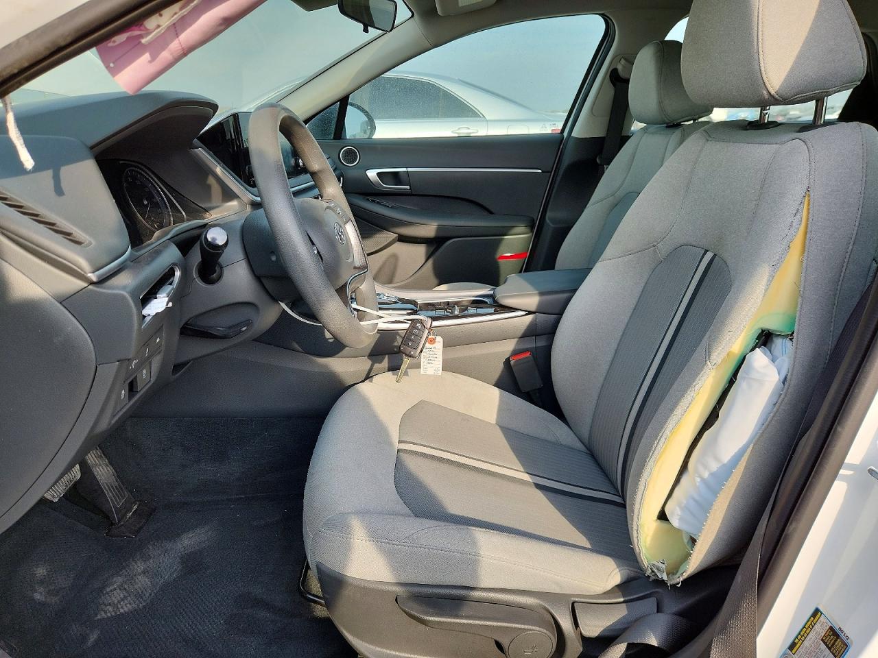 2020 HYUNDAI SONATA SE photo 7