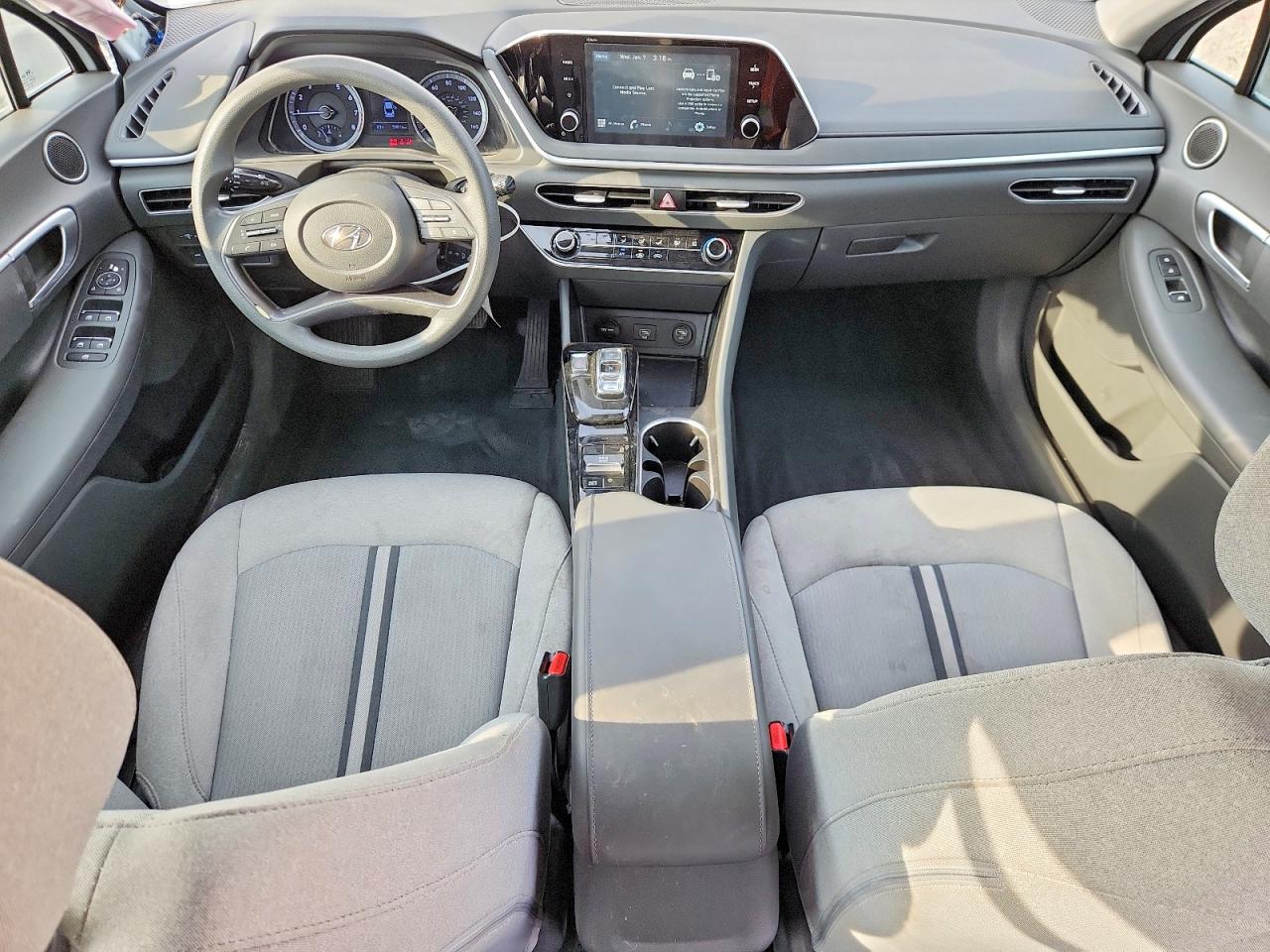 2020 HYUNDAI SONATA SE photo 8