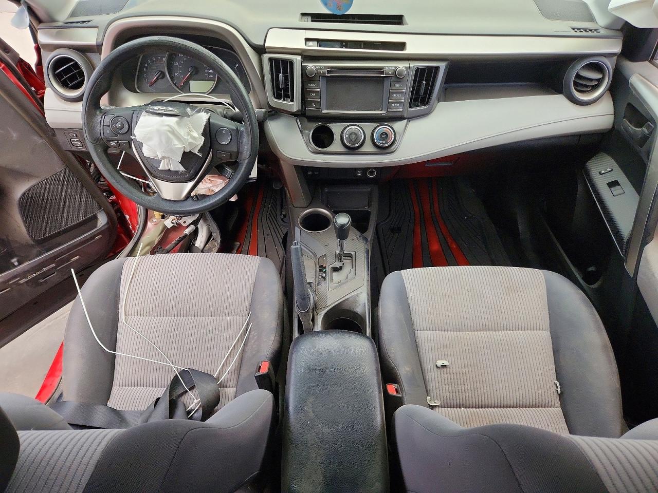2014 TOYOTA RAV4 LE photo 8