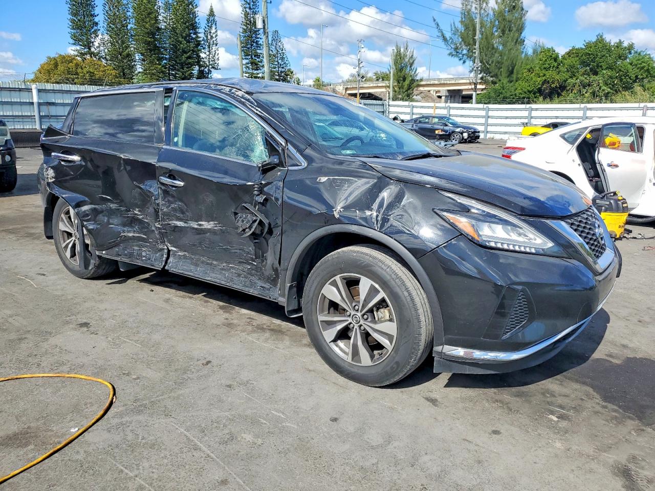 2020 NISSAN MURANO S photo 4