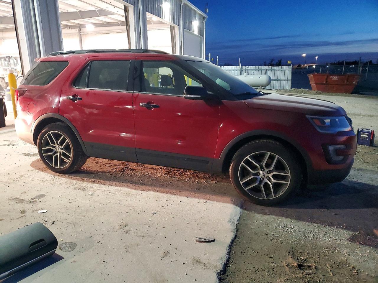 2016 FORD EXPLORER SPORT photo 4
