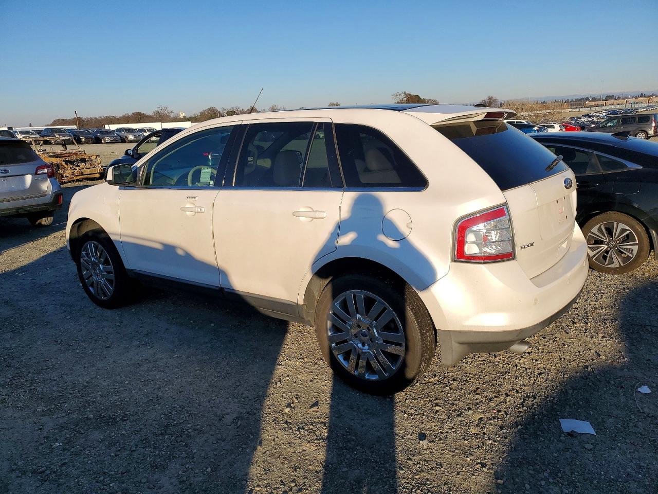 2010 FORD EDGE LIMITED photo 2