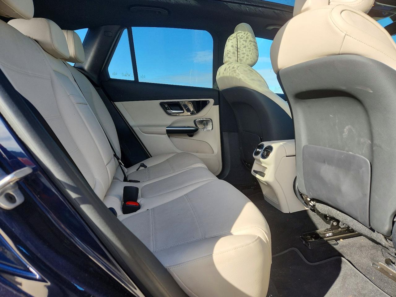 2024 MERCEDES-BENZ GLC 300 4MATIC photo 11