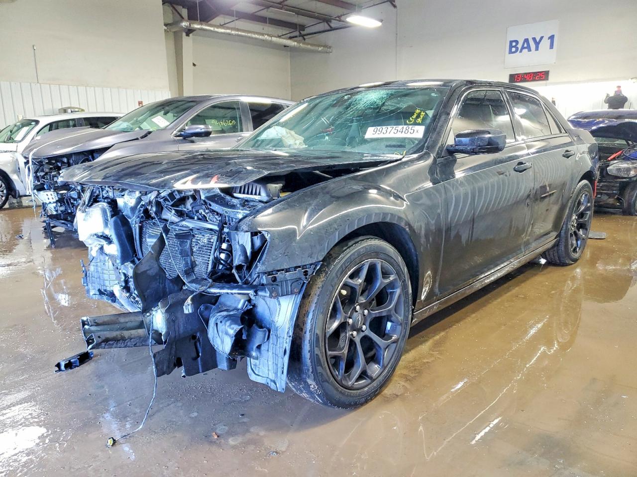 2019 CHRYSLER 300